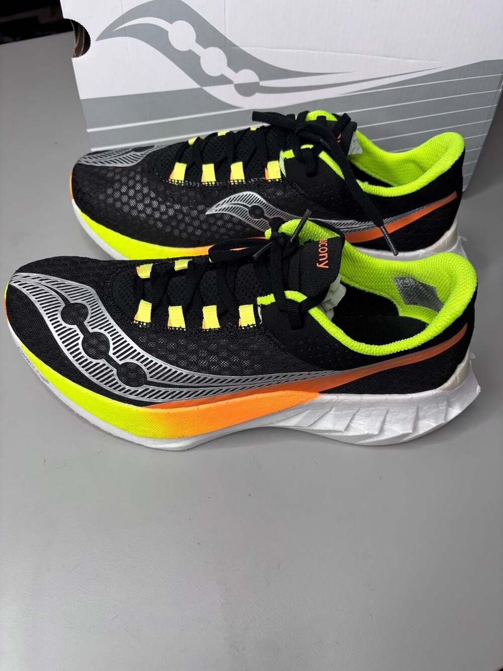 Saucony Endorphin Pro 4s